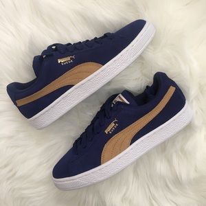 NWT Puma Suede Classics in Blue and Apple Cinnamon